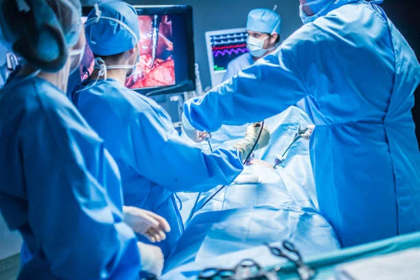 Laparoscopy vs open surgery