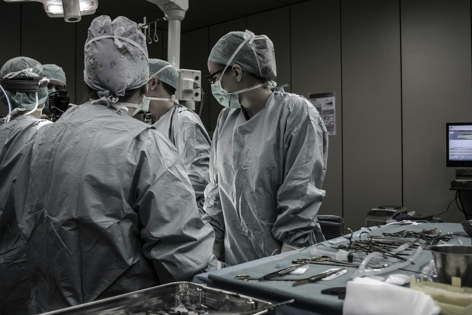 Surgical team during stomach cancer surgery at Kapadia Hospital, Mumbai
