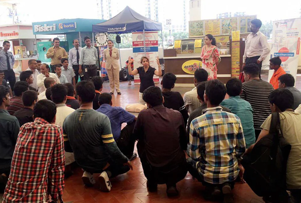 Physio Lounge Diagno Lounge Organizes CPR Training-Self Learning (Life saving skills) - Kapadia Multispeciality Hospital, Mumbai